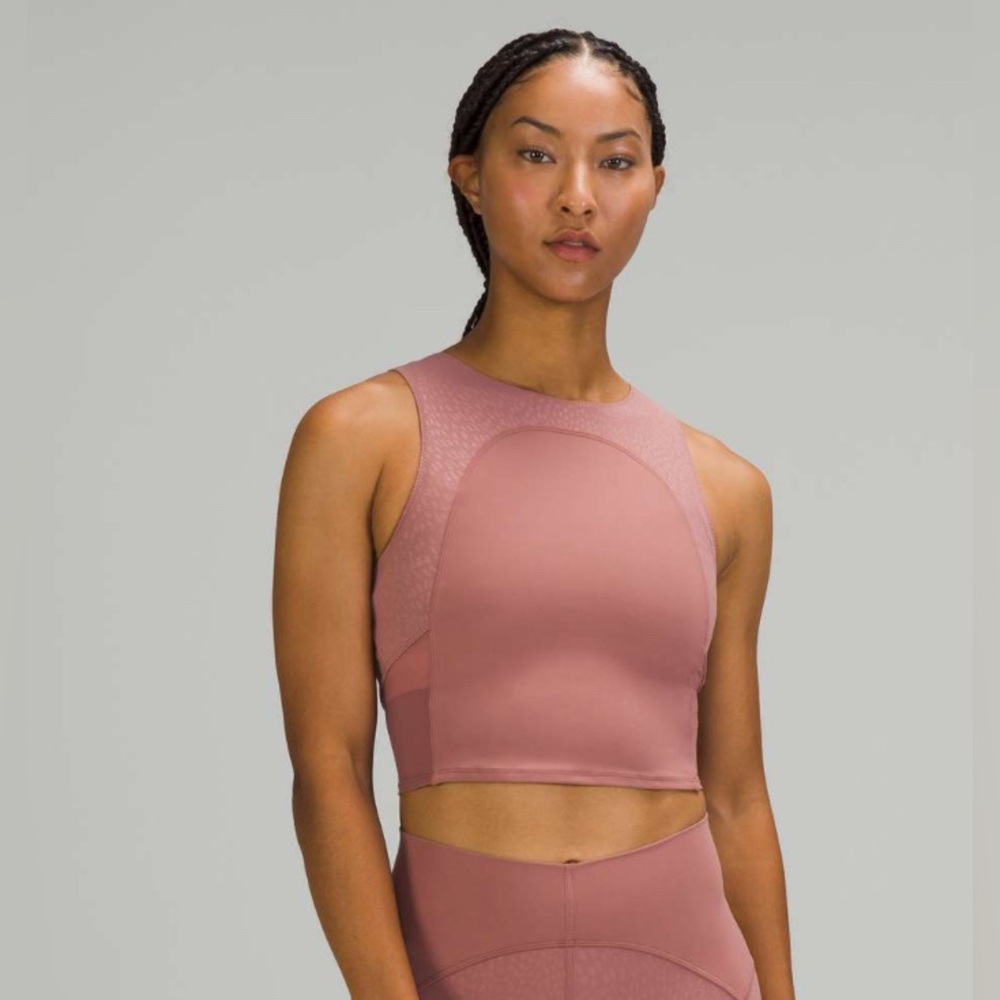 Lululemon Nulu and Mesh Embossed Tank Spiced Chai